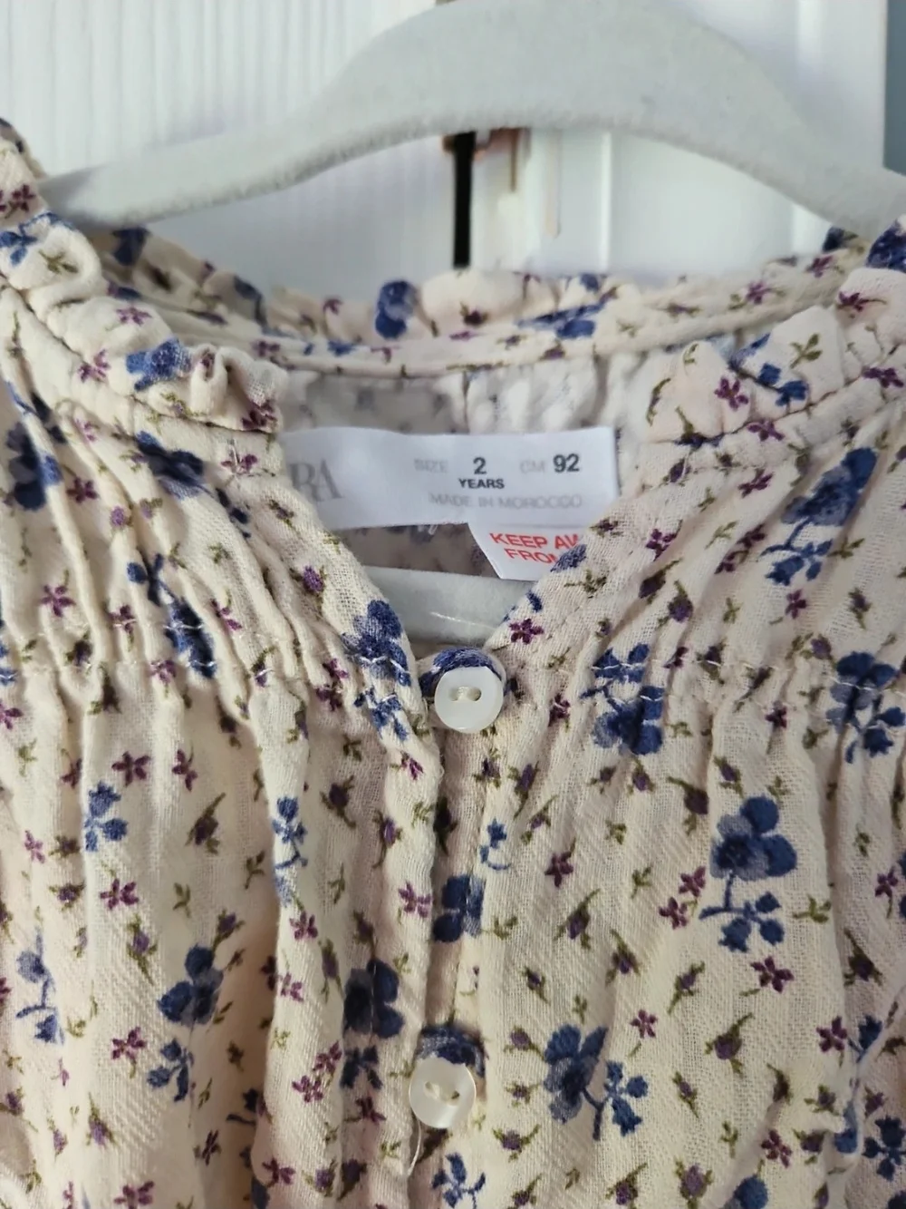 Zara cream sleeveless